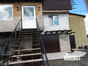 Дом 178м², 3-этажный, участок 10 сот.