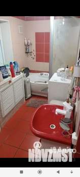 Дом 81м², 2-этажный, участок 10 сот.