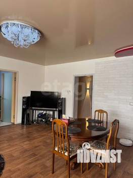 Дом 107м², 2-этажный, участок 8 сот.