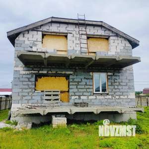 Дом 220м², 2-этажный, участок 11 сот.