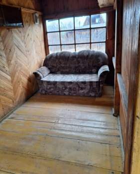 Дом 45м², 2-этажный, участок 10 сот.