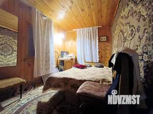 Дом 20м², 2-этажный, участок 13 сот.  
