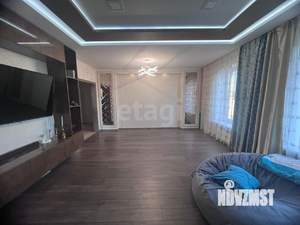 Дом 260м&sup2;, 4-этажный, участок 9 сот.  