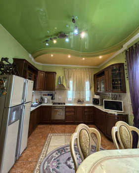 Дом 344м², 2-этажный, участок 15 сот.  