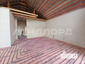 Дом 150м&sup2;, 1-этажный, участок 4 сот.  