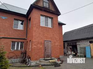 Дом 219м&sup2;, 2-этажный, участок 10 сот.  
