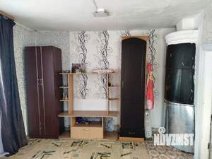 Дом 37м&sup2;, 2-этажный, участок 6 сот.  