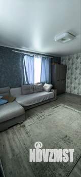 Дом 100м&sup2;, 2-этажный, участок 10 сот.  