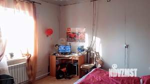 Дом 80м&sup2;, 2-этажный, участок 10 сот.  