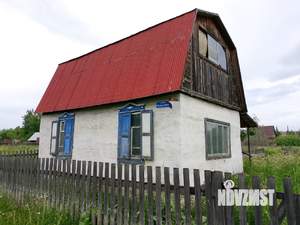 Дом 40м², 2-этажный, участок 6 сот.  