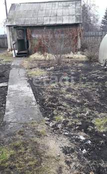 Дом 25м&sup2;, 2-этажный, участок 6 сот.  
