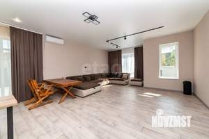 Дом 142м&sup2;, 1-этажный, участок 11 сот.  