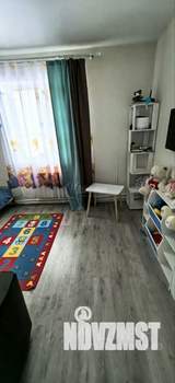 Дом 100м&sup2;, 2-этажный, участок 10 сот.  