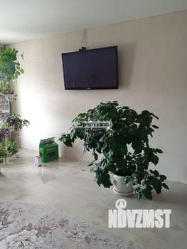 Дом 220м², 2-этажный, участок 10 сот.  