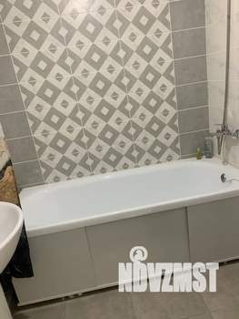 Студия квартира, посуточно, 32м2, 4/10 этаж