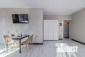 Студия квартира, посуточно, 51м2, 1/2 этаж