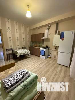 1-к квартира, посуточно, 46м2, 3/3 этаж