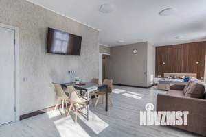 Студия квартира, посуточно, 51м2, 1/2 этаж