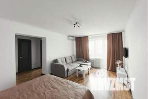 1-к квартира, посуточно, 45м2, 10/10 этаж