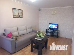 3-к квартира, посуточно, 62м2, 1/5 этаж