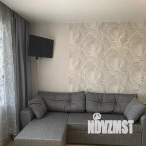 1-к квартира, посуточно, 33м2, 4/5 этаж