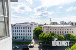 1-к квартира, посуточно, 40м2, 6/10 этаж