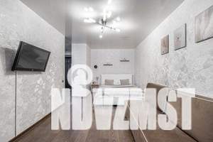 1-к квартира, посуточно, 42м2, 10/12 этаж