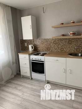 1-к квартира, посуточно, 33м2, 10/10 этаж