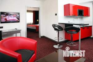 2-к квартира, посуточно, 45м2, 1/3 этаж