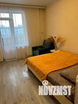 1-к квартира, посуточно, 50м2, 7/10 этаж