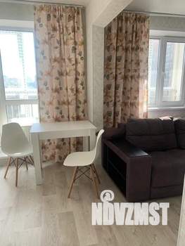 Студия квартира, посуточно, 32м2, 4/10 этаж