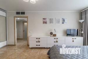 1-к квартира, посуточно, 38м2, 9/13 этаж