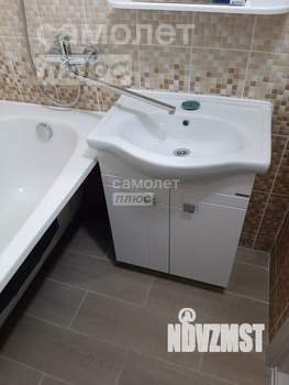 3-к квартира, вторичка, 64м2, 1/9 этаж