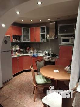 3-к квартира, вторичка, 80м2, 10/10 этаж