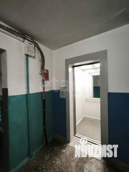 3-к квартира, вторичка, 63м2, 9/9 этаж