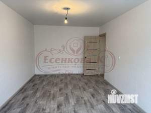 3-к квартира, вторичка, 63м2, 2/4 этаж