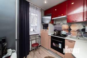 2-к квартира, вторичка, 44м2, 1/5 этаж