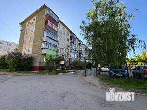 3-к квартира, вторичка, 58м2, 2/5 этаж