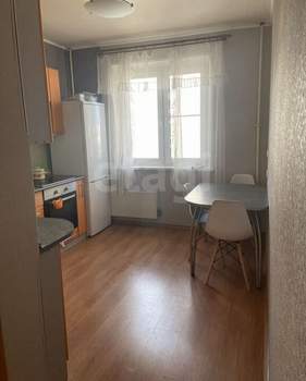2-к квартира, вторичка, 56м2, 8/10 этаж