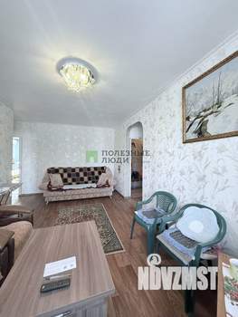 3-к квартира, вторичка, 58м2, 2/5 этаж