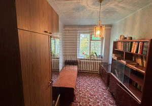 3-к квартира, вторичка, 59м2, 1/3 этаж