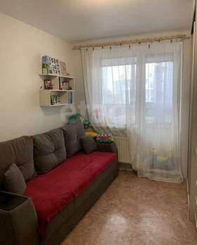 Студия квартира, вторичка, 28м2, 3/3 этаж