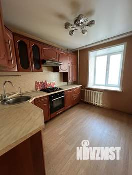 2-к квартира, вторичка, 63м2, 4/10 этаж