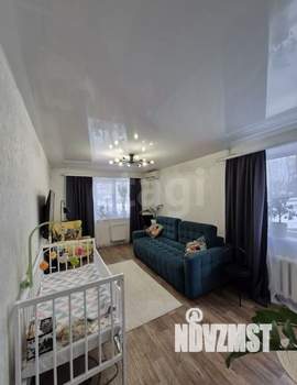 2-к квартира, вторичка, 42м2, 1/5 этаж