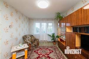 3-к квартира, вторичка, 58м2, 4/5 этаж