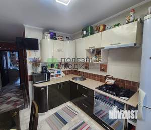 2-к квартира, вторичка, 57м2, 1/10 этаж