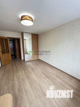 2-к квартира, вторичка, 40м2, 5/5 этаж
