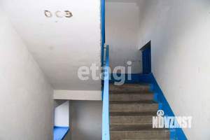 3-к квартира, вторичка, 59м2, 1/9 этаж