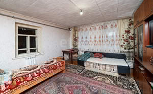 2-к квартира, вторичка, 37м2, 1/1 этаж