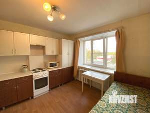 2-к квартира, вторичка, 63м2, 4/5 этаж